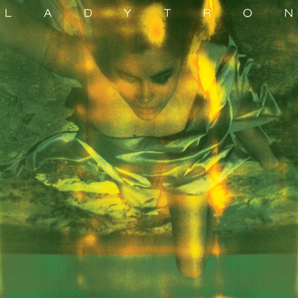 [Ladytron] Ambulances - Single