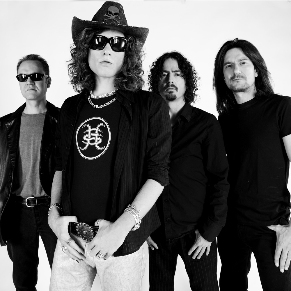 H&eacute;roes Del Silencio